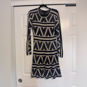 Geometric Patterned Long Sleeve Dress
